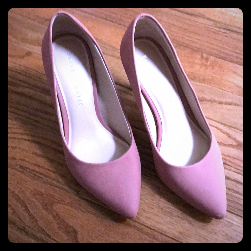 Pink heels